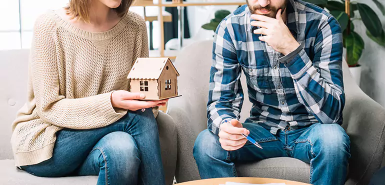 Why Sell Your House During Divorce in Willowick, OH?